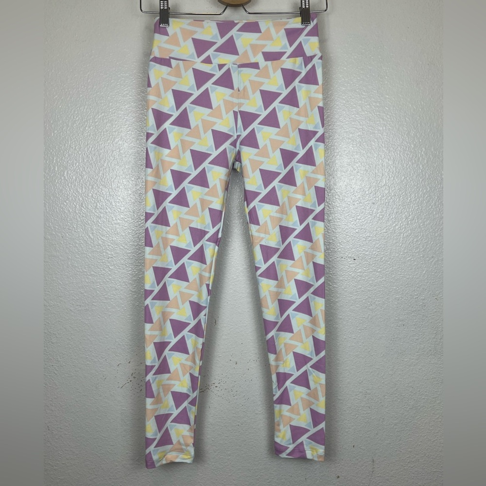 NWOT LuLaRoe Leggings Beautiful Multicolor Triangle Print Size OS